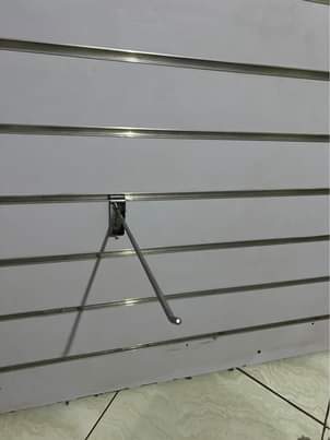 Buy &.