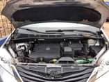 A picture of Toyota sienna 2012
