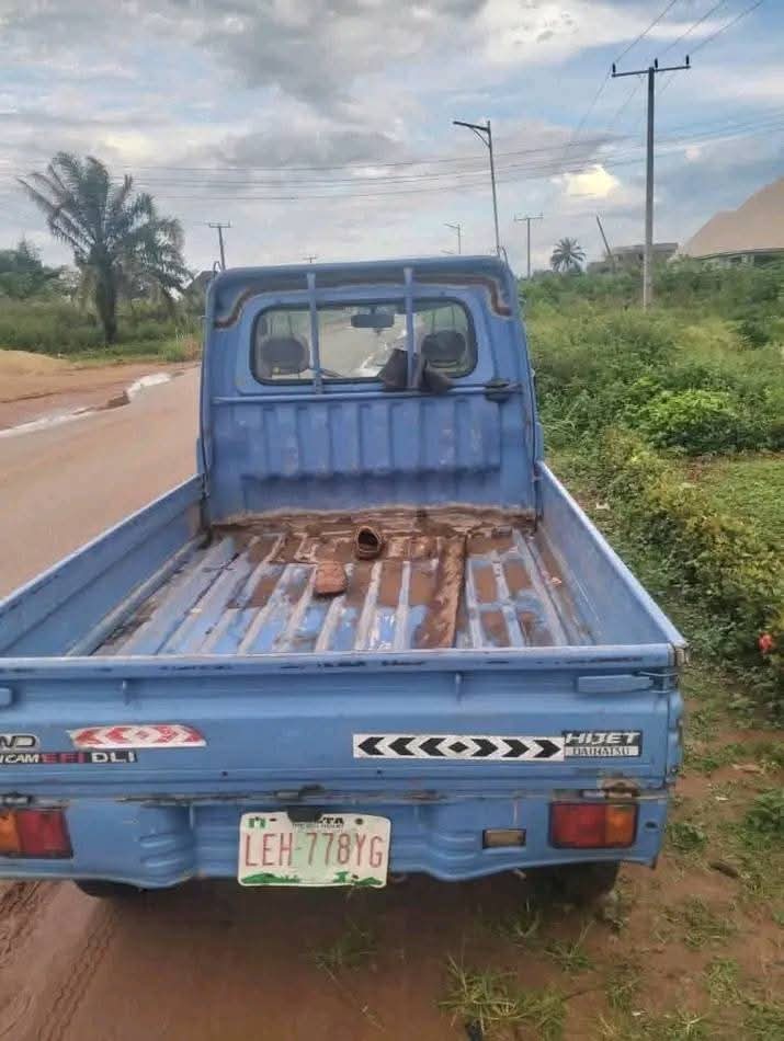 A picture of 2006 Daihatsu
