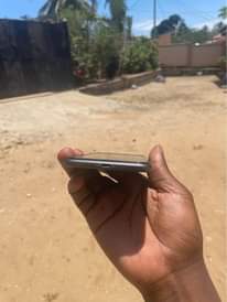 A picture of Iphone 8 plus