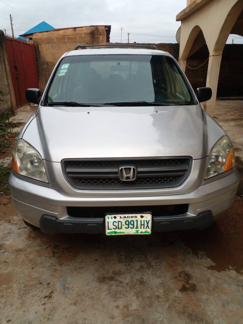 A picture of HONDA PILOT