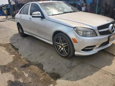 A picture of DISTRESS SALE DISTRESS SALE 2010 MERCEDES BENZ C300 with Moon
