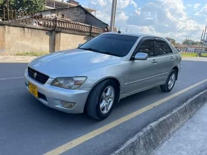 A picture of Toyota Altezza0714058883