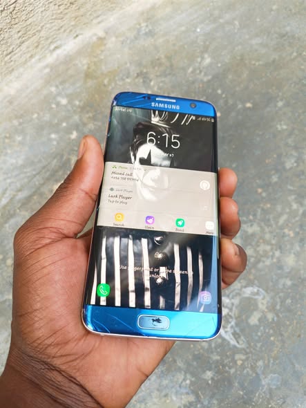 A picture of CLEAN SAMSUNG