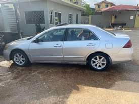 A picture of 06 Honda DC