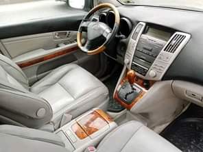 A picture of RX330 partly first body buy and enjoy absolutely nothing to