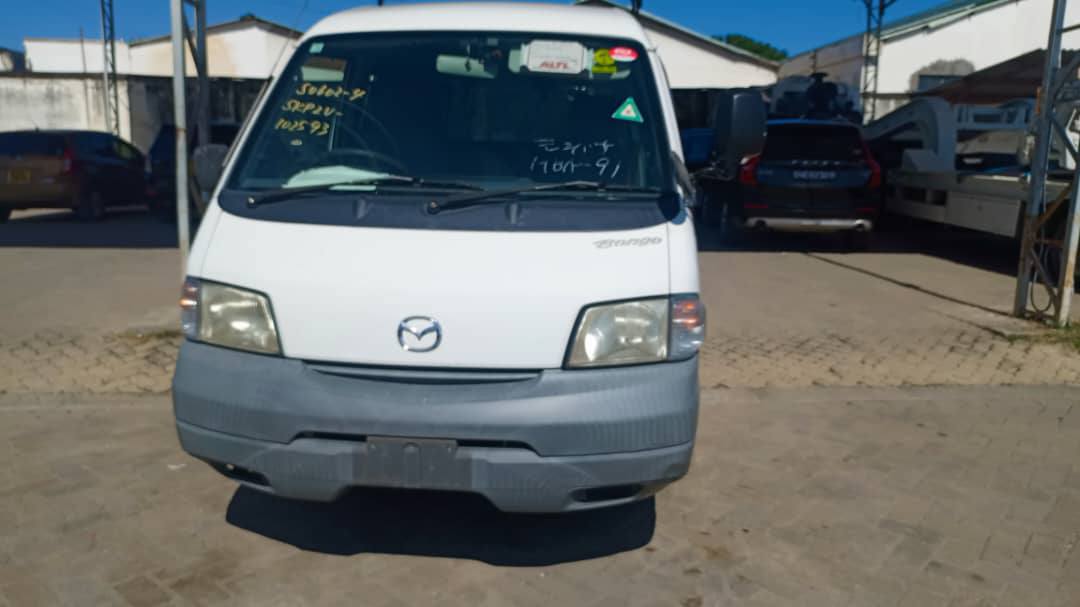 A picture of Mazda bongo van