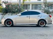 A picture of Lexus offer offer chap chap