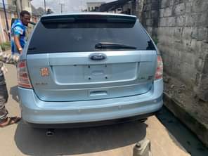 A picture of SHARP 2008 MODEL FORD EDGE Engine untouched Gear smooth AC