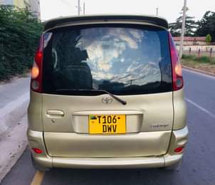 A picture of Toyota fancargo