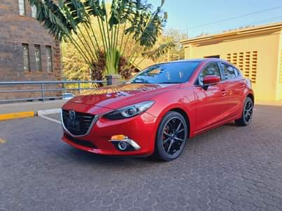 mazda axela