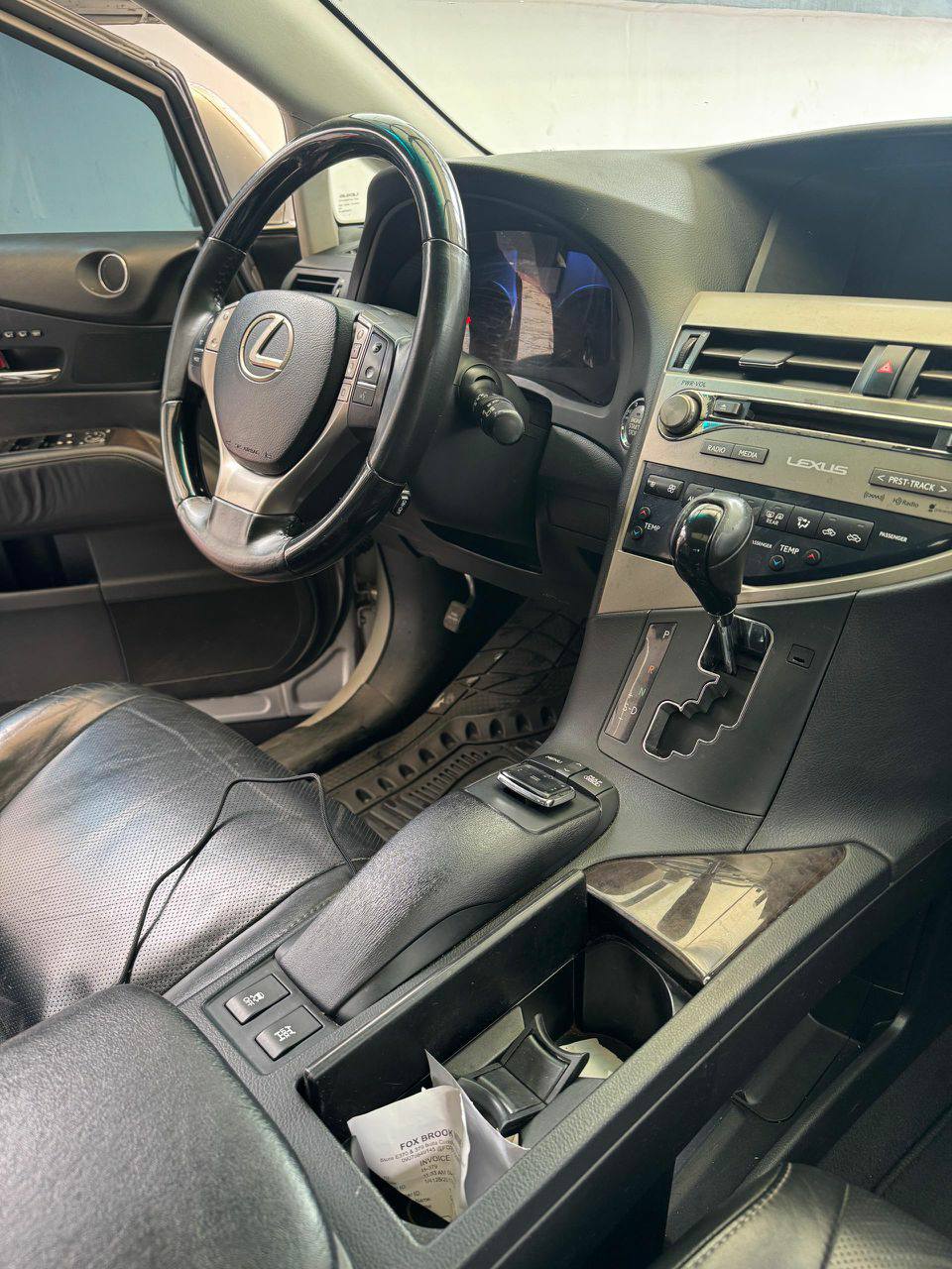 A picture of Lexus Rx350 0 14 on belt