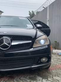 A picture of Mercedes Benz C300