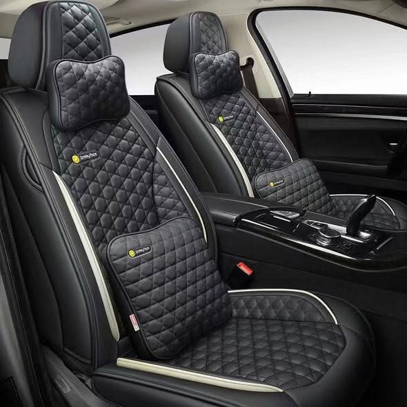A picture of Smile face seat cover
