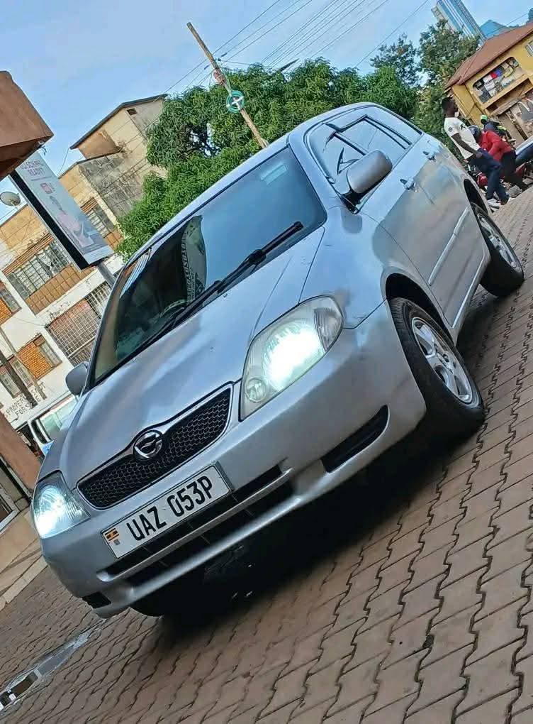 A picture of TOYOTA FIELDER