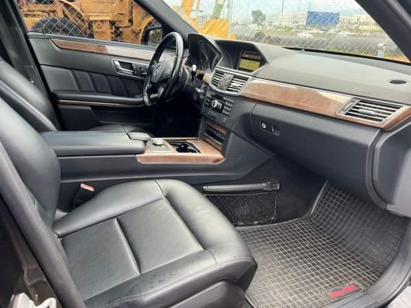 A picture of MISTAKENLY USED MB E350 2012 Model 100 perfect working Condition