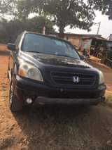 A picture of Honda pilot
