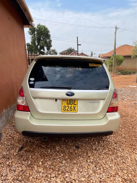 A picture of Subaru cross port