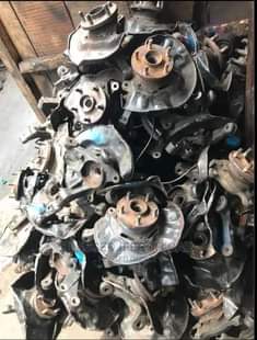 A picture of All cars underneath parts