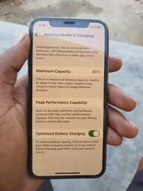 A picture of IPHONE 11 PRO