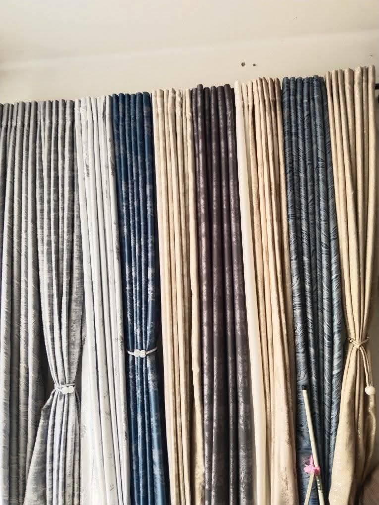 classifieds/curtains