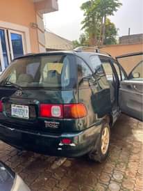 A picture of Toyota Picnic For Sale