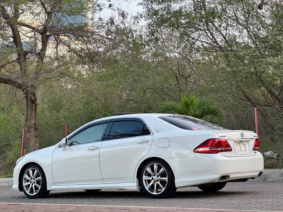 A picture of TOYOTA CROWN ATHLETE NEW MODEL FOR SALE