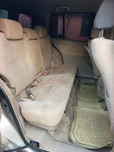 A picture of 2005 Toyota raum