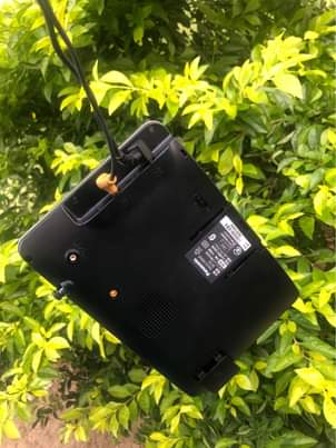 A picture of New car tv radio Price 50000tsh 0762353345