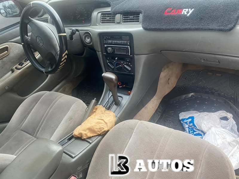 A picture of KB AUTOs sharp deal Mint Toyota Camry 2 2 Big