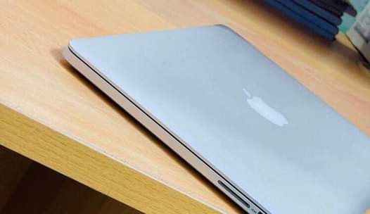 A picture of MacBook Pro 12