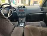A picture of Nissan Altima 2010