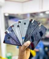 A picture of samsung S8plus at 430k call on 0708573469