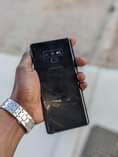 A picture of Samsung note9 gb128