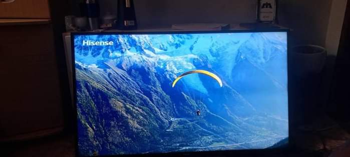 A picture of Quick sale Hisense 50inches smart tv