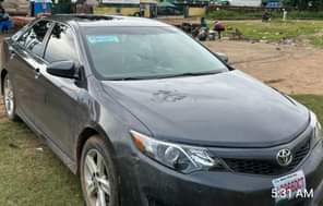 A picture of This is a Belgium standard Camry 2014 tom start 2014