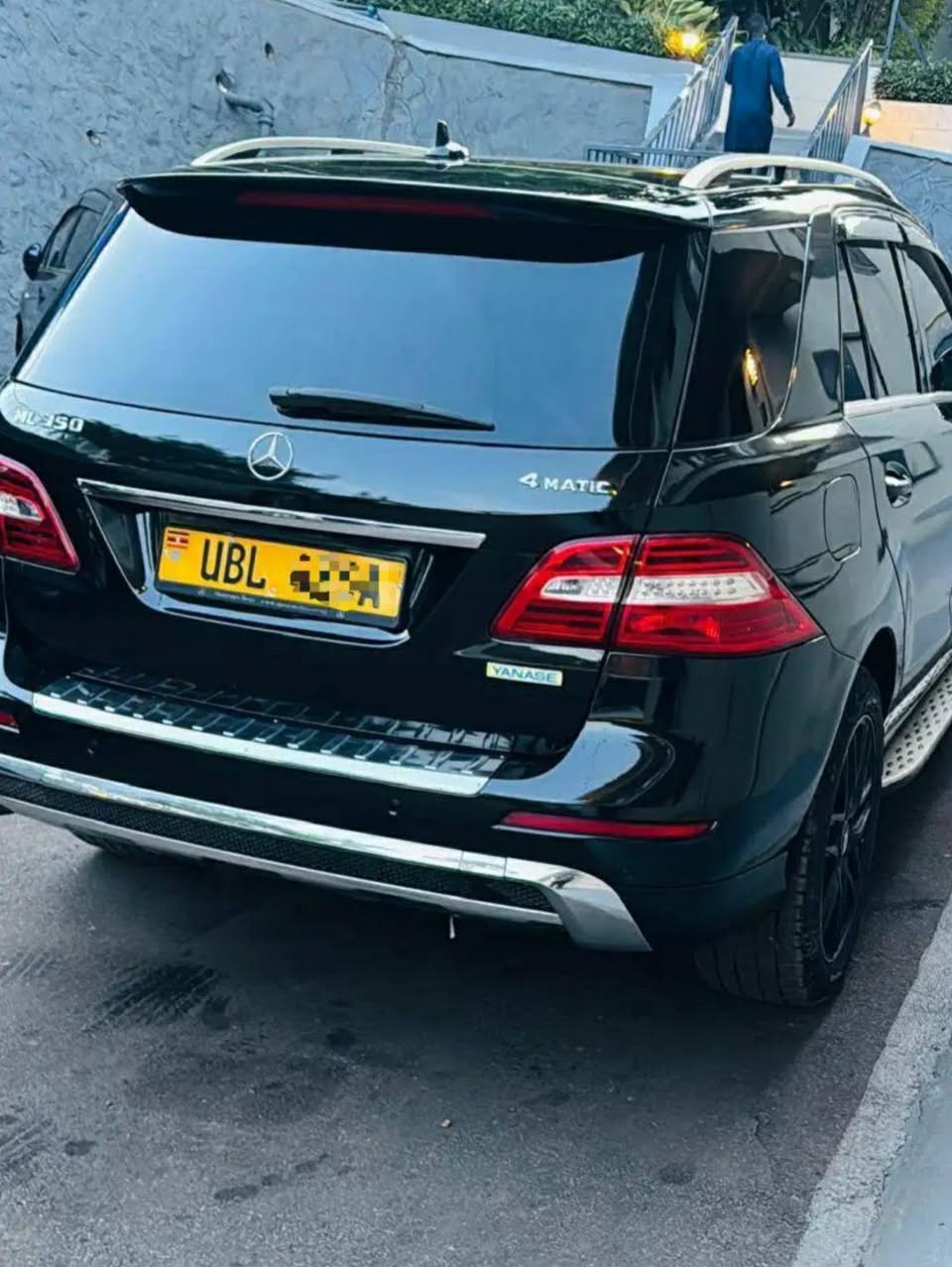 A picture of Benz 4 matic for sale 62millions call 0755622807
