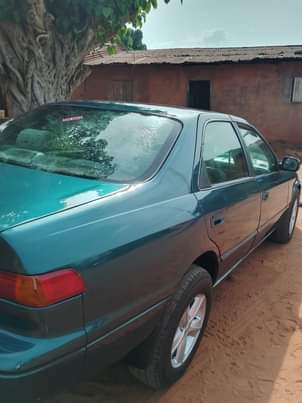 A picture of Toyota Camry Tiny