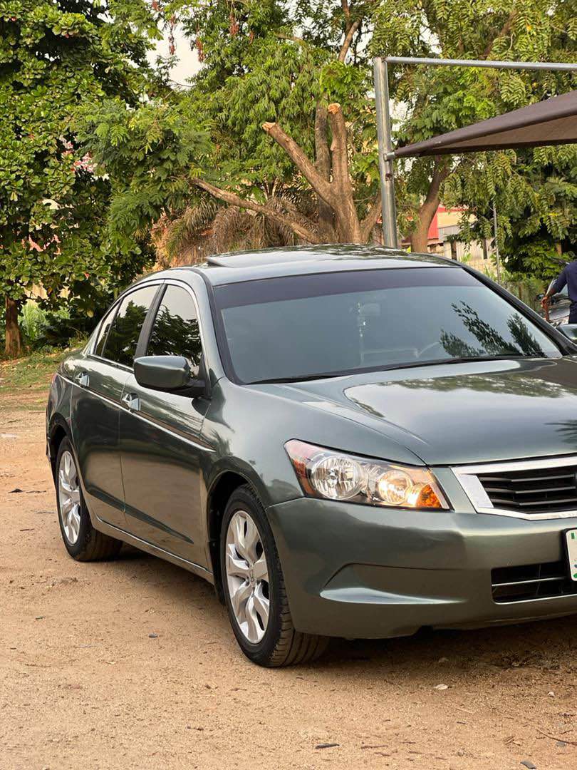 A picture of EXTREMELY SHARP 2008 HONDA ACCORD SUNROOF WITH PROPER DOCUMENTATION PRICE