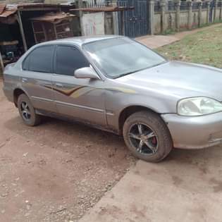 A picture of Sharp deal Honda Civic tested ok Untempered Engine and gear