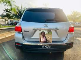 A picture of 2012 Toyota Highlander 2012 Toyota Highlander