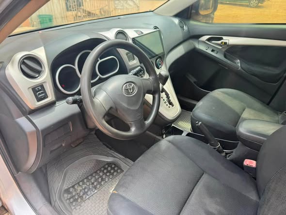 A picture of Toyota matrix