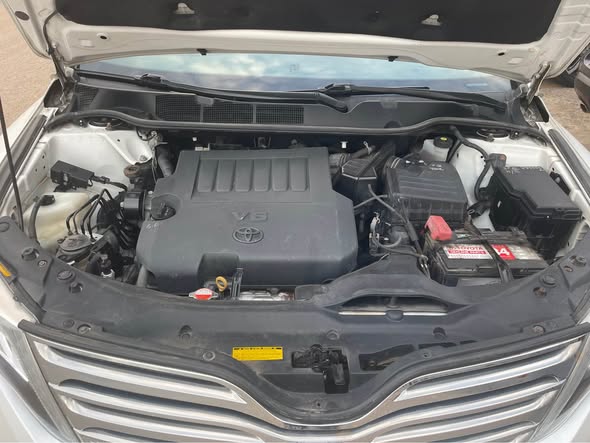 A picture of Foreign used 2016 Toyota Venza