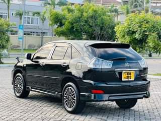 A picture of Toyota Harrier Price 26 8m Automatic Year 2005 Petrol Cc