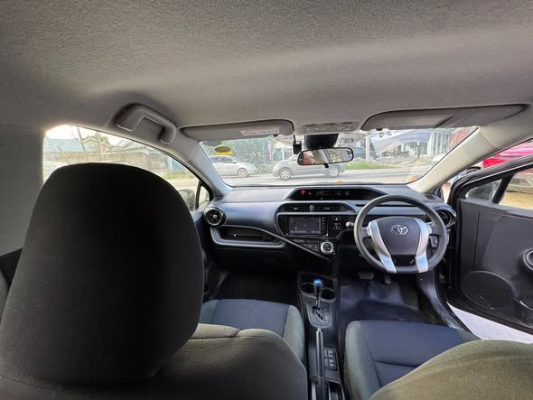 A picture of TOYOTA AQUA