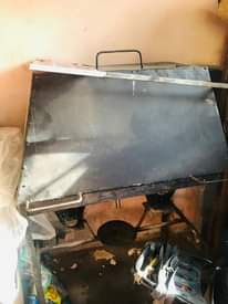 A picture of Habali uku kama kuna mtu anaitaji kufungua ofisi ya chakula