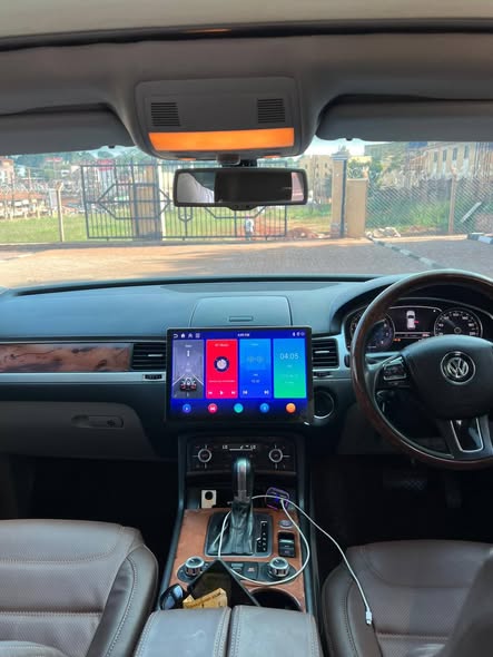 A picture of Volkswagen Touareg