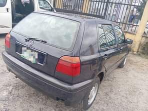 A picture of Automatic golf 3 available for 1.2m port Harcourt.. clean interior