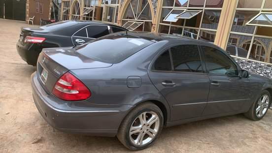 A picture of E350 4matic 2007