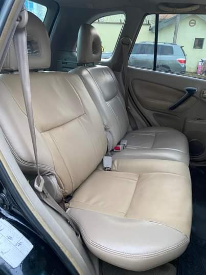 A picture of Neatly used and well maintained 2004 Toyota RAV4 . Perfect